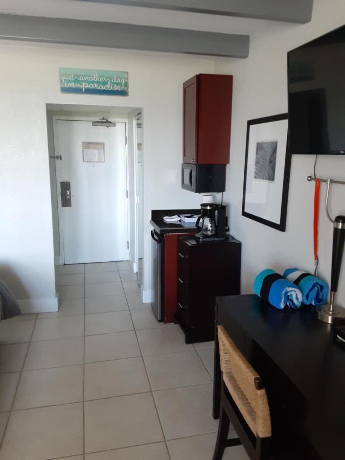 Bay View, Studio206, Beach Steps Away! Pool+Wifi Ruskin Dış mekan fotoğraf
